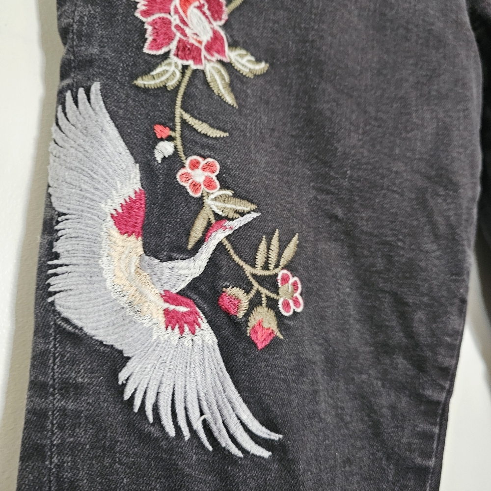 Nanette Lepore Floral Embroidered Birds Black HW Astor Skinny Jeans - Picture 4 of 16